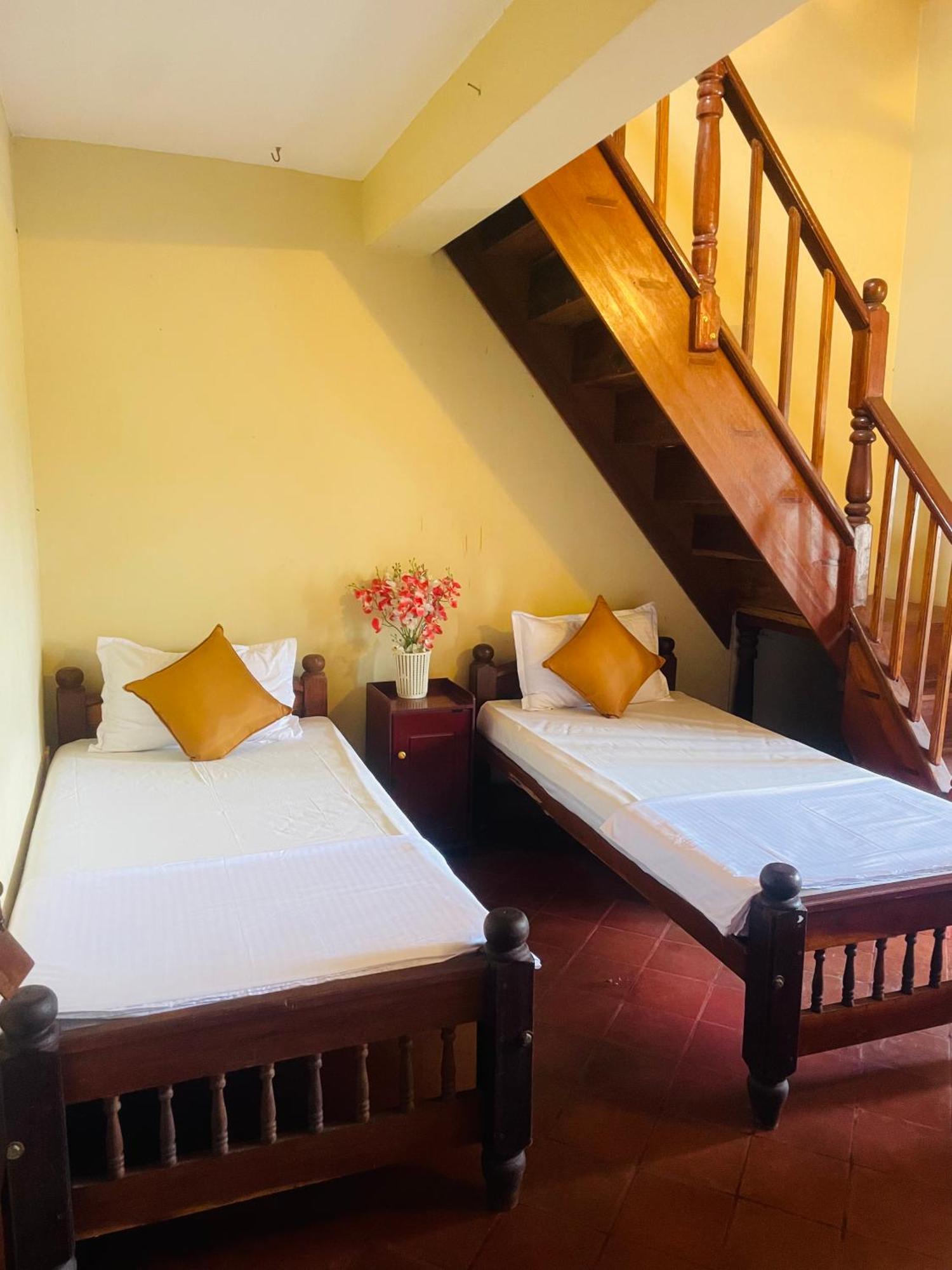 Island House Hotel ดิคเวลลา ภายนอก รูปภาพ